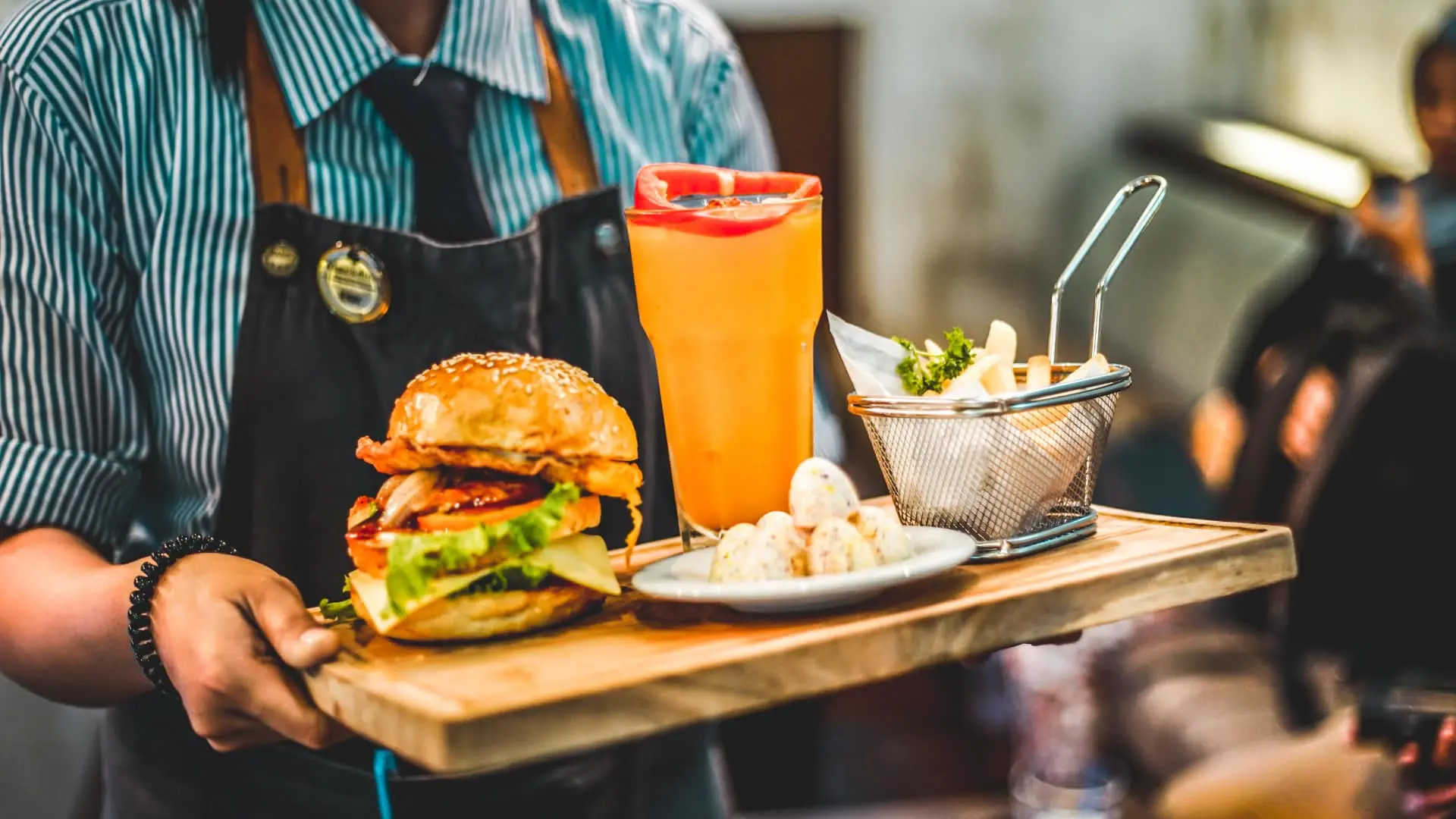 Strategies for Thriving and Succeeding Amid the Restaurant Labor Shortage